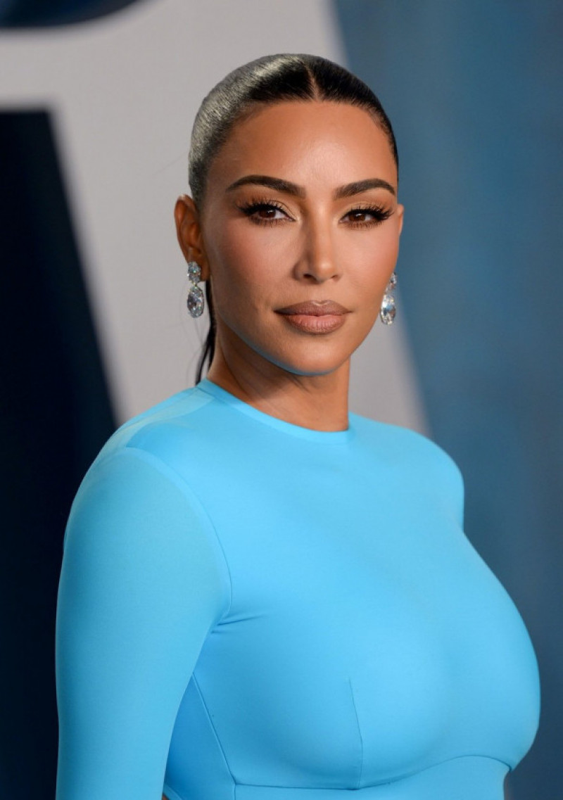 March 27th, 2022, Los Angeles, USA.Kim Kardashian attending the Vanity Fair Oscar Party 2022, Wallis Annenberg Center for the Performing Arts, Los Angeles. Credit: Doug Peters/EMPICS/Alamy Live News