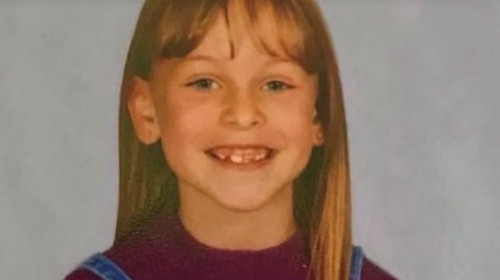 Ce i-a scris o fetiță de șapte ani unei profesoare care își pierduse mama. A făcut public totul pe TikTok, iar imaginile sunt virale