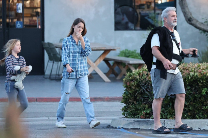 Mel Gibson și Rosalind Ross