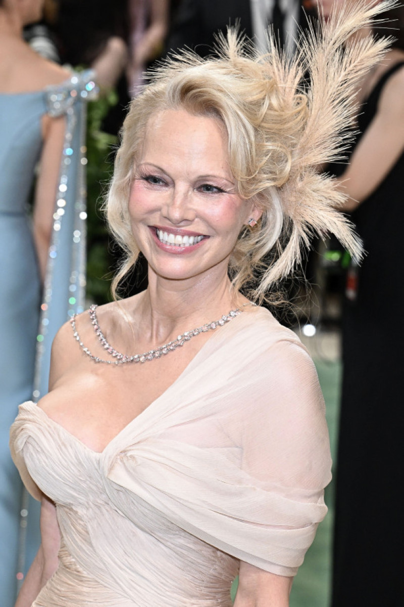 Pamela Anderson la Met Gala 2024/ Profimedia