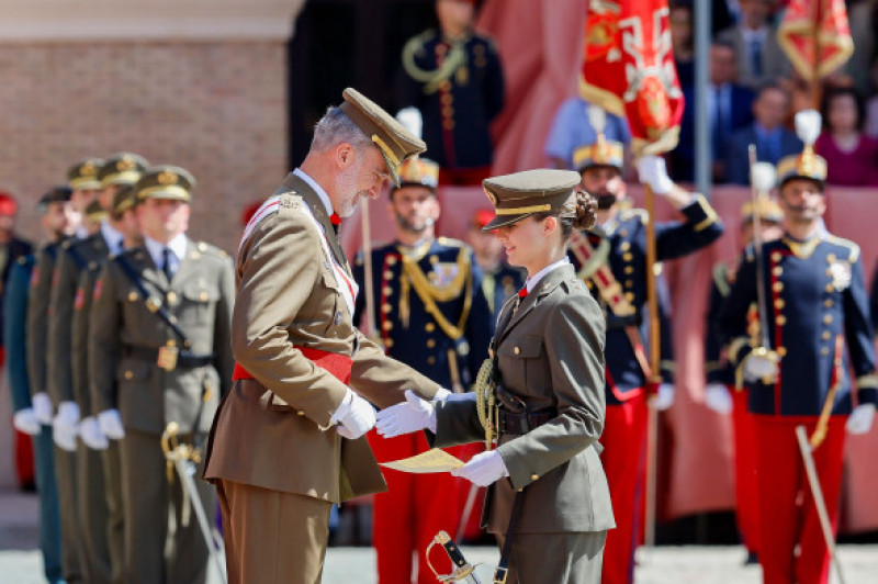 The Princess Of Asturias Picks Up Her Father'S Witness And Gears Farewell From Zaragoza At The Delivery Of Los Despachos, Spain - 03 Jul 2024