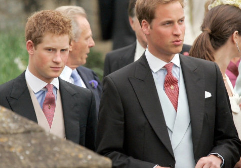 Prinții William și Harry, distruși de scandalurile părinților. „Potopul de rufe murdare” dintre Diana și Charles i-a marcat pe viață
