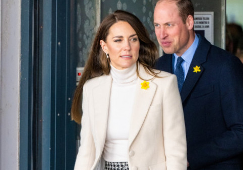 De ce nu a fost prințul William alături de Kate Middleton când aceasta a anunțat că are cancer. "E mândru de curajul soției lui"
