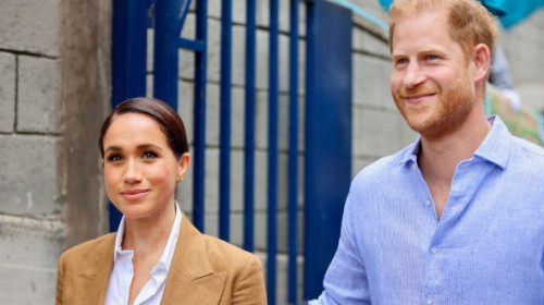 Meghan Markle și prințul Harry, din nou în centrul unor controverse. Poza care a stârnit ample comentarii: „E făcută cu AI”
