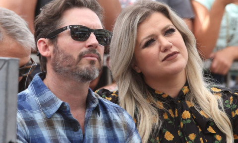 Brandon Blackstock, fostul soț al cântăreței Kelly Clarkson, a murit la 48 de ani. Cei doi au divorțat în urmă cu câțiva ani
