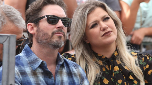 Brandon Blackstock, fostul soț al cântăreței Kelly Clarkson, a murit la 48 de ani. Cei doi au divorțat în urmă cu câțiva ani
