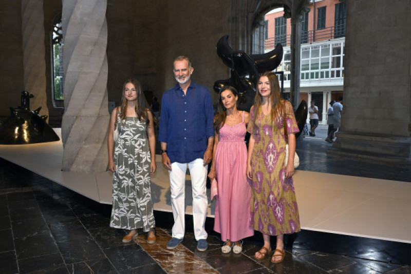 familia regala a spaniei in vacanta