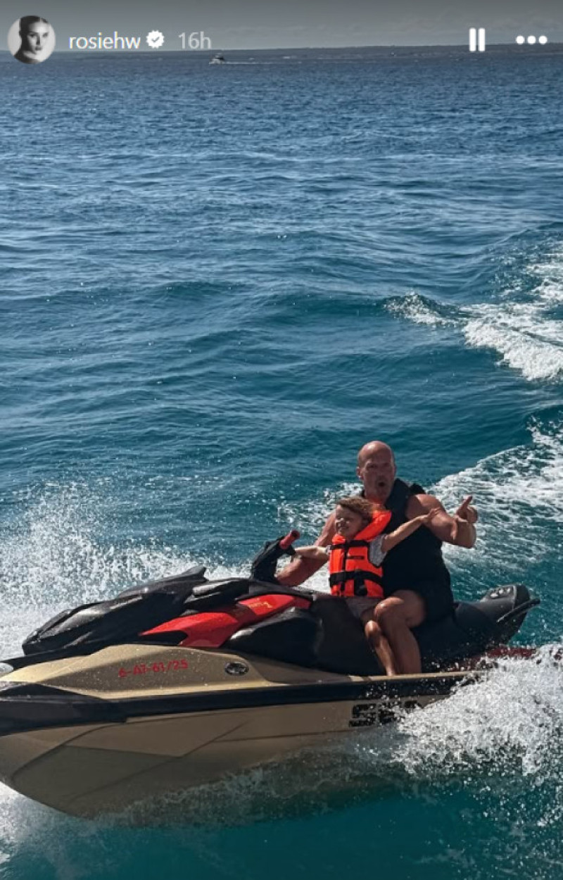 jason statham ski-jet