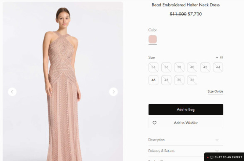 rochie purtata de romina gingasu