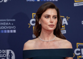 Catrinel Menghia, apariție surprinzătoare în costum de baie: „Ghiciți cine a făcut pozele, soțul sau soacra?”