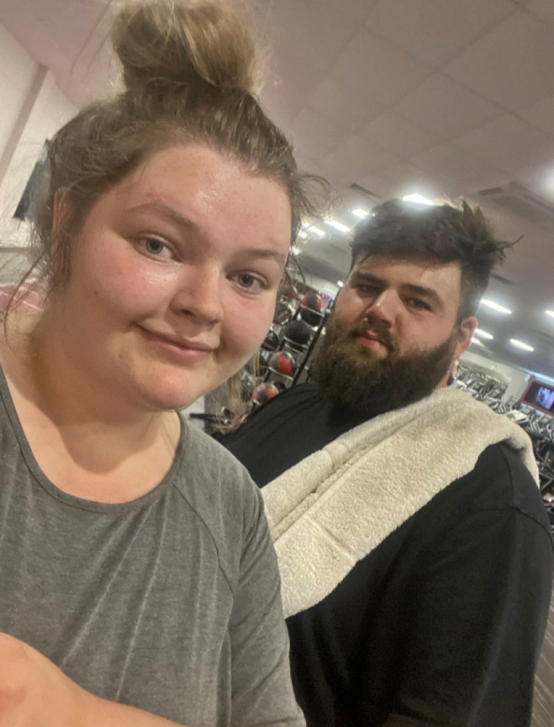 EXCLUSIVE: VIDEO: Couple spends Ł20,000 on ‘life-saving’ joint Turkey surgeries to lose 24st between them after eating disorder battle