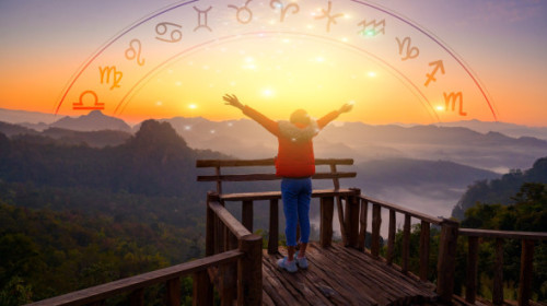 Horoscop luna noiembrie 2025. Berbecii sunt plini de energie, Balanțele învață să pună în echilibru viața personală cu profesia