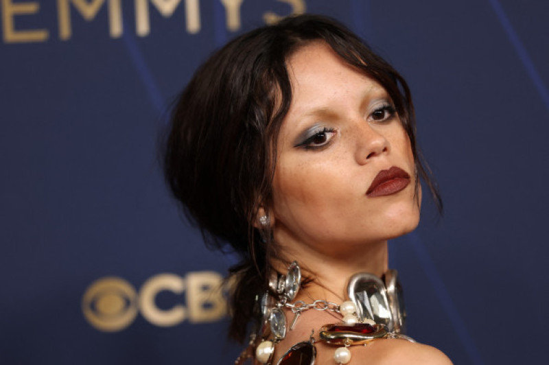 Jenna Ortega la Premiile Emmy 2025/ Profimedia
