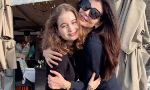 Irina Columbeanu, admisă la o facultate de top. Unde se mută, după ce în ultimii 7 ani a locuit în Malibu cu mama ei