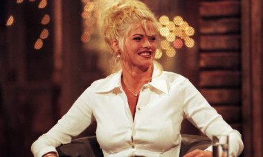 Fiica regretatei Anna Nicole Smith are 18 ani și-i seamănă leit. Dannielynn, într-o rochie pe care mama ei a purtat-o acum 21 de ani