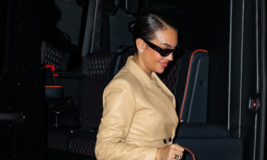 Georgina Rodriguez a făcut furori în Manhattan, doar într-un sacou, cu body, pe tocuri foarte înalte. „Ce femeie frumoasă!”