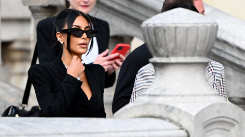 Kim Kardashian, în lacrimi la tribunal, la procesul jafului armat din Paris din 2016: „Am crezut că o să mor”