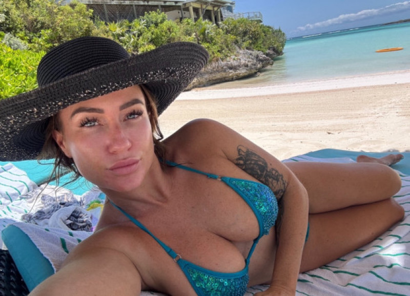 EXCLUSIVE: 'I'm a nurse by day and a stripper by night – my confidence is killing my dating life'