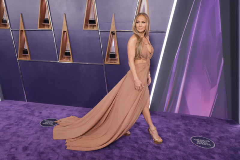 Jennifer Lopez