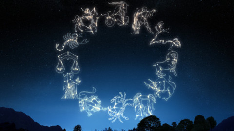 Conjuncția astrologică rară dintre Soare și Neptun le schimbă viețile. Top trei zodii care atrag noroc pe 22 martie 2026