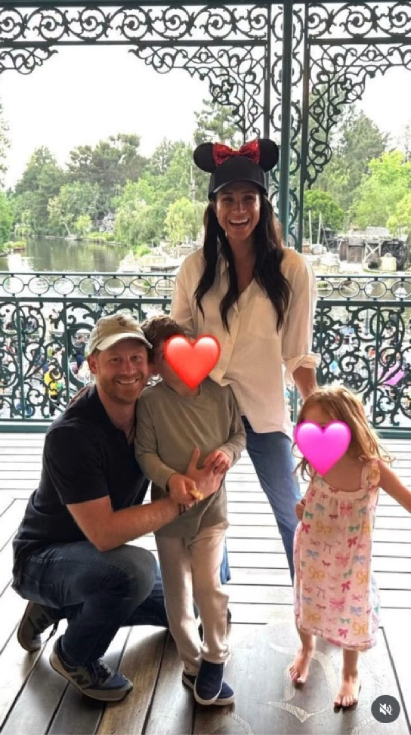 Meghan Markle și Harry, alături de copiii lor