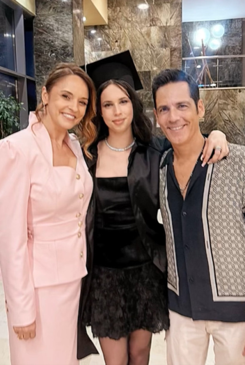andreea marin, stefan banica si fiica lor
