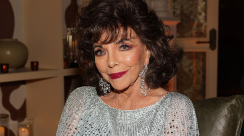 Joan Collins, într-o imagine rară alături de fiica sa. Katy, care a fost la un pas de moarte în copilărie, a împlinit 53 de ani