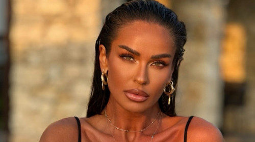 Diana Munteanu le răspunde celor care-i spun că e prea slabă și prea bronzată: "Nu țin diete, am o greutate ideală și mă întrețin"