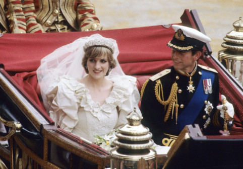 7 secrete de la nunta prințesei Diana cu Charles, de acum 44 de ani. De ce mireasa a avut două buchete identice