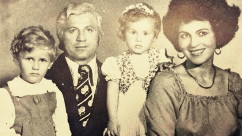 Poze superbe cu familia Irinei Loghin, de acum zeci de ani. Solista și soțul ei, Ion Cernea, alături de cei doi copii ai lor