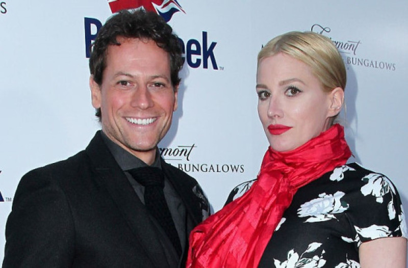 Alice Evans și Ioan Gruffudd