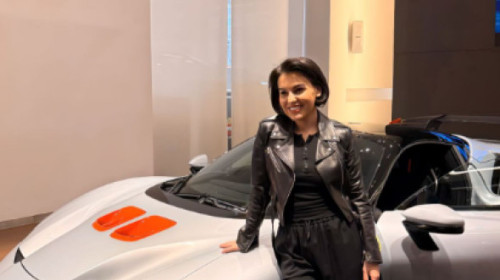A plecat dintr-un sat din Călărași, azi e 'pe cai mari' în cercuri selecte. Romina Gingașu, petrecere cu fast la Monte Carlo