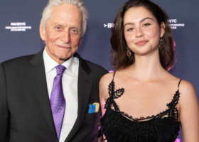 Fiica lui Catherine Zeta-Jones și Michael Douglas calcă pe urmele părinților ei celebri. Ce planuri are Carys după absolvire