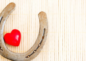 Cea mai norocoasă zi din noiembrie 2025 pentru fiecare zodie. Universul te împinge exact acolo unde trebuie să fii