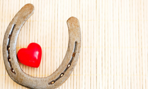 Cea mai norocoasă zi din noiembrie 2025 pentru fiecare zodie. Universul te împinge exact acolo unde trebuie să fii