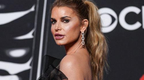Jessica Simpson, declarații sincere la 45 de ani: „În tinerețe mă îmbrăcam pentru bărbați. Acum o fac doar pentru mine”