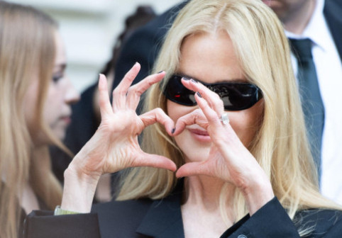 Nicole Kidman, apariție spectaculoasă după despărțirea de Keith Urban. Cu fiicele de mână, un look nou și o atitudine de invidiat