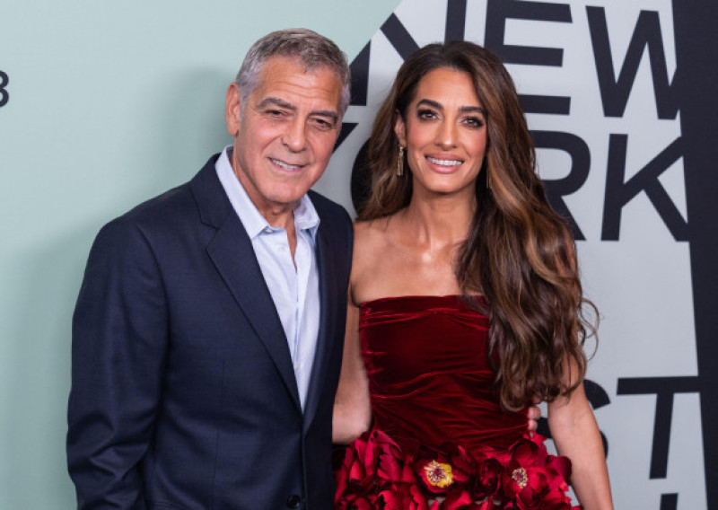 New York, NY, September 29, 2025: George Clooney and Amal Clooney wearing dress by Oscar De La Renta attend screening of 'Jay Kelly' at 63rd annual New York Film Festival at Alice Tully Hall in New York, NY on September 29, 2025. Credit: Lev Radin/Alamy N