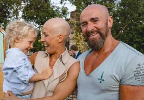 O femeie, diagnosticată cu cancer în stadiul patru, a renunțat la chimioterapie și a ales postul cu apă. Cum își justifică decizia