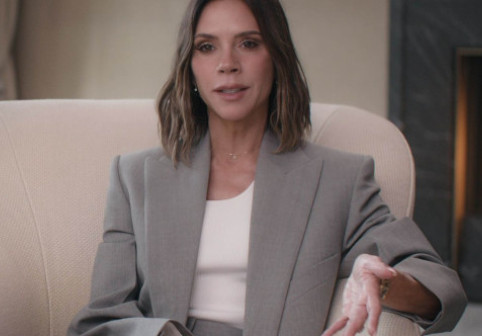 Ce a răspuns Victoria Beckham când a fost întrebată direct despre aventura lui David cu Rebecca Loss. Imaginile sunt virale