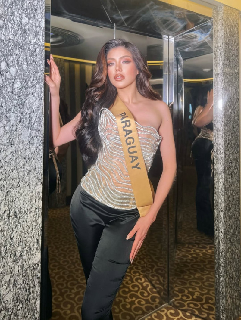 Cecilia Romero, miss paraguay (1)