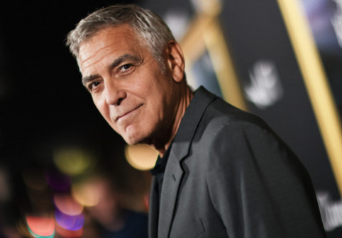 George Clooney spune că fiul său îi seamăna fantastic. „Îi arăt poze cu mine de când eram de vârsta lui și crede că el e”