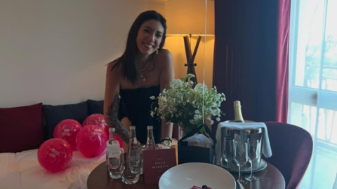 Diagnosticată cu cancer cerebral terminal la doar 27 de ani. Tumora era cât o minge de golf, dar după un an, totul s-a schimbat