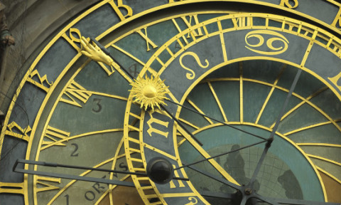 Luna intră în Fecioară pe 12 decembrie. Cele patru zodii care atrag noroc și abundență din plin în viețile lor