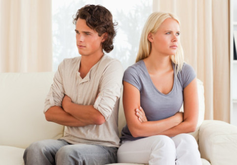 Logodnica a vrut o nuntă de zeci de mii de dolari, mirele a anulat-o de tot. Ce a descoperit bărbatul de l-a făcut să rupă povestea