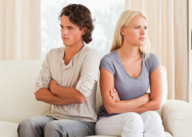 Logodnica a vrut o nuntă de zeci de mii de dolari, mirele a anulat-o de tot. Ce a descoperit bărbatul de l-a făcut să rupă povestea