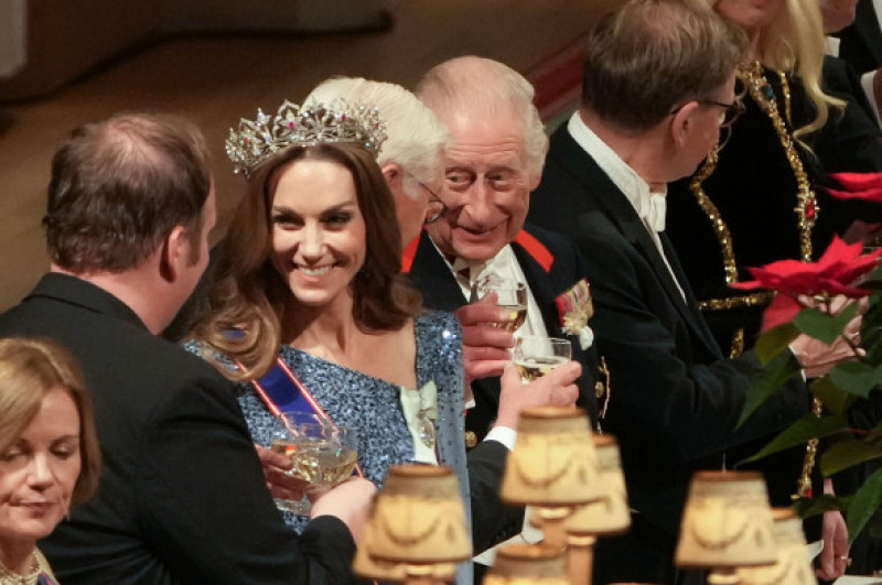 Kate Middleton la banchetul de stat organizat în onoarea președintelui Germaniei, Frank-Walter Steinmeier/ Profimedia