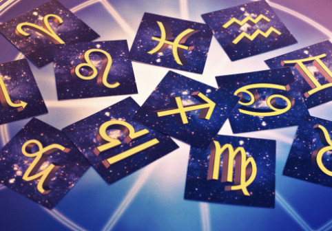 Schimbări interesante pentru nativii anumitor zodii, începând din 27 decembrie. Influența lui Chiron retrograd
