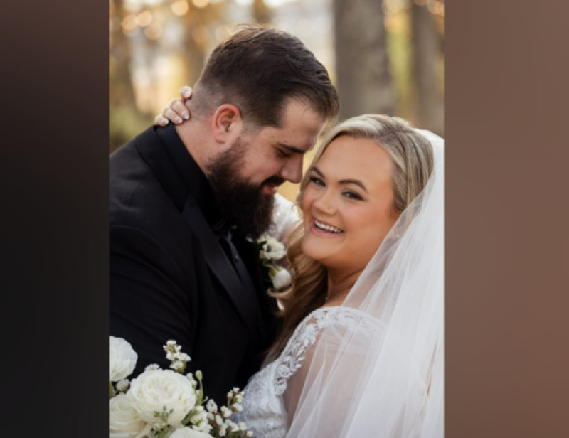 O femeie a aflat că suferă de cancer cu o zi înainte de nuntă11