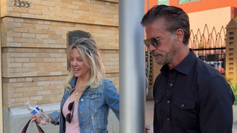 Heather Locklear și Lorenzo Lamas, cel mai nou cuplu de la Hollywood? Actorul din "Renegatul" a fost însurat de șase ori